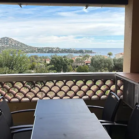 Appartement Cap Esterel 2 Pièces, Climatisation Et Parking Inclus - Fr-1-504-697 *