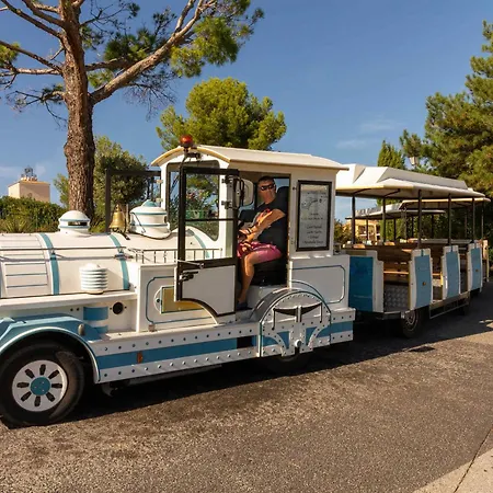 Cap Esterel 2 Pieces Avec Terrasse, Vue Mer, Climatisation Et Parking - Fr-1-504-697 Lägenhet *