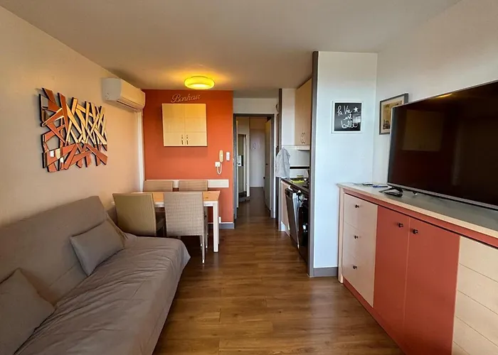 Cap Esterel 2 Pieces Avec Terrasse, Vue Mer, Climatisation Et Parking - Fr-1-504-697 Апартаменты *